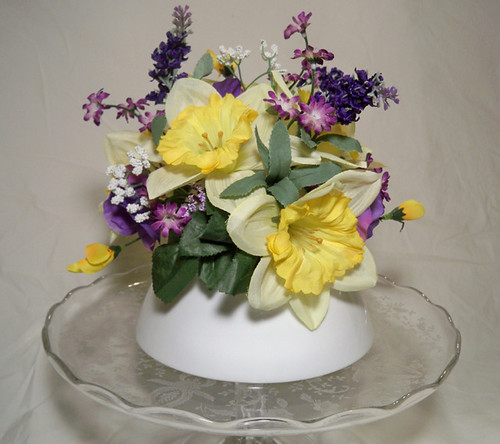 Daffodil Cake Toppers