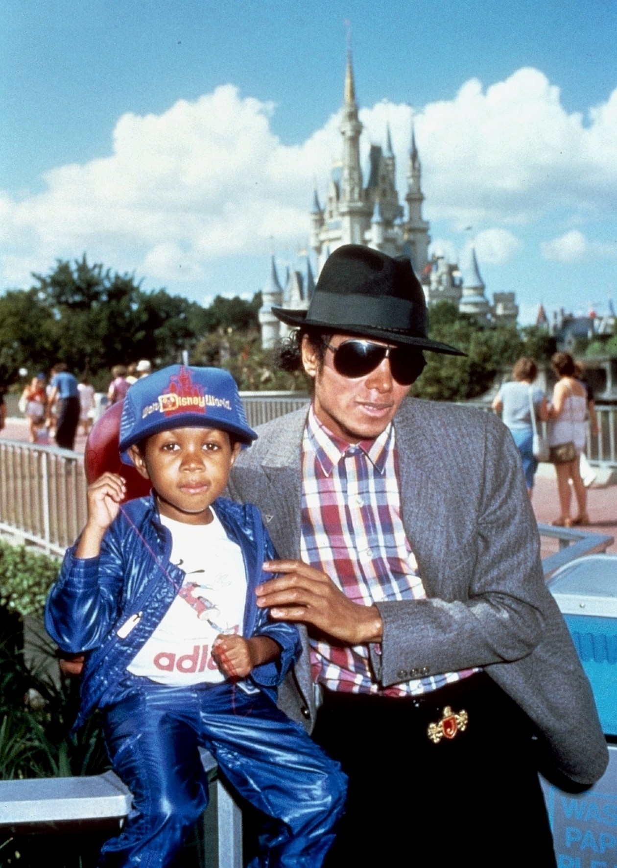 Emmanuel Lewis And Michael Jackson