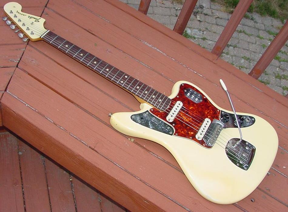Fender Jaguar White
