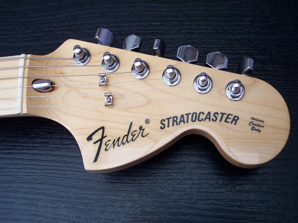 Fender Stratocaster Headstock Logo
