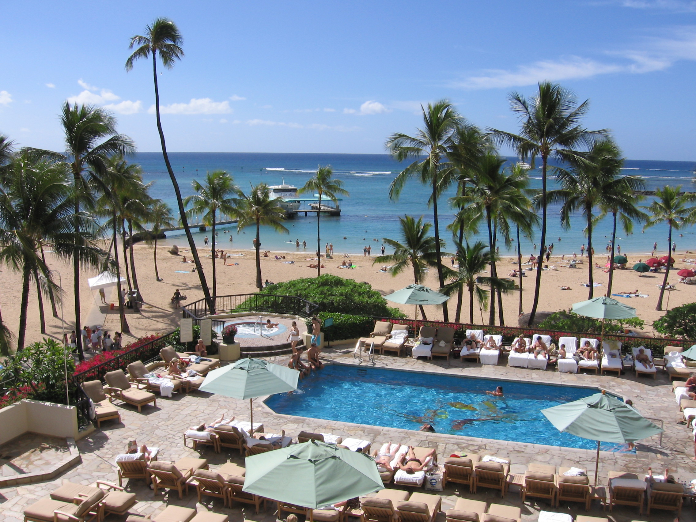 Hilton Hawaiian Village Beach Resort Photos