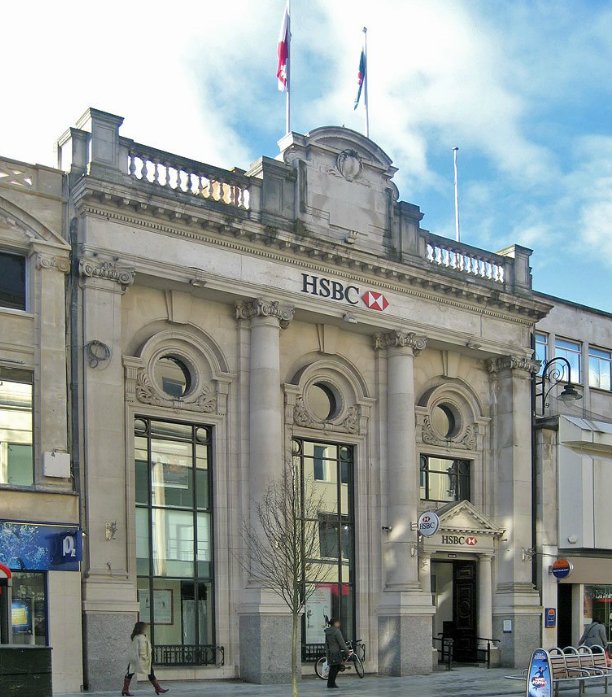 Hsbc Bank Cardiff Queen Street