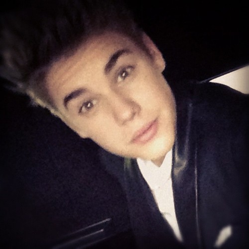 Justin Bieber 2012 Smiling Photoshoot