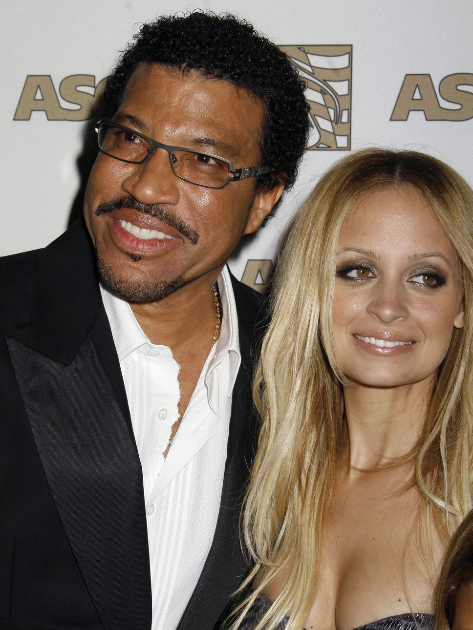 Lionel Richie Wife Pictures