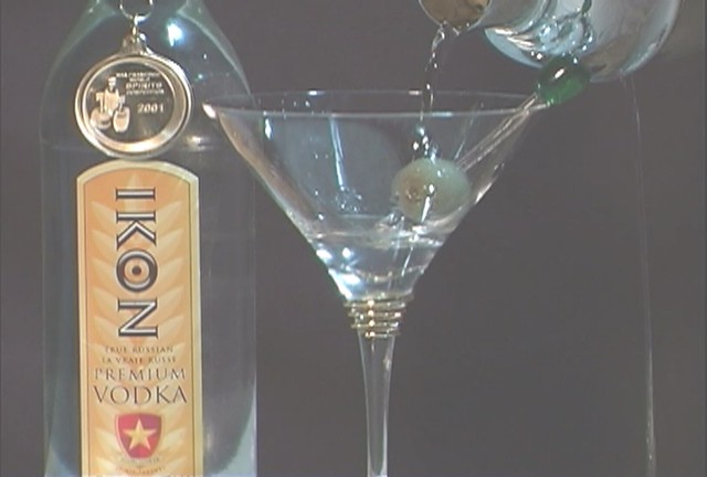 Martini Pour Size