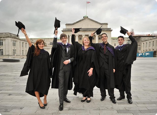 Southampton University Graduation Gowns